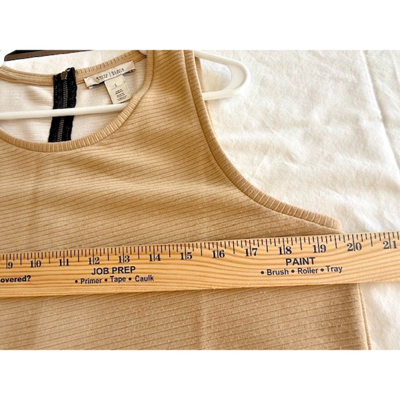 WHITE HOUSE BLACK MARKET WHBM RIB TANK TOP TAN CAMEL Sz LARGE Split Front Hem - Picture 6 of 10